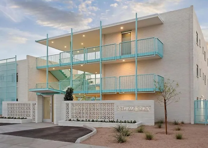 Retro In The Heart Of Dtph - Very Walkable Apartamento